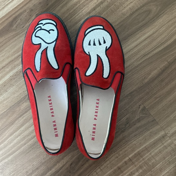 Pre❤️ Minna Parikka Red Suede Peace Sign Loafers - Picture 2 of 7